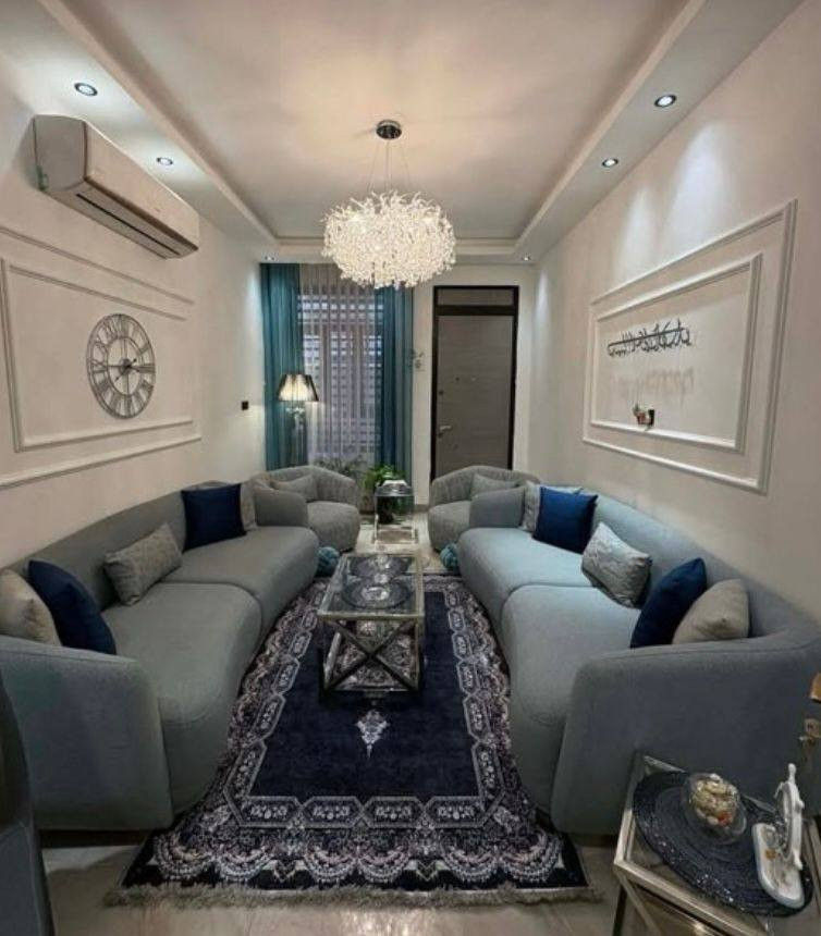 تخم تركي اخو جديد
وأخذته من ان هاوس ب مليونين و600  واريده مليون ونص جديد بعده
الشراي يتصل
***********
