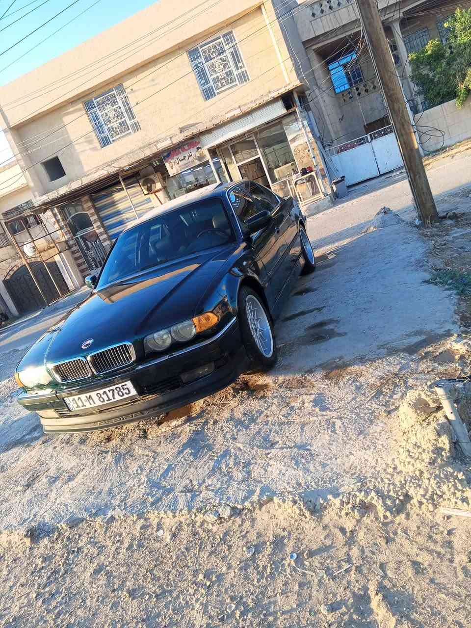 خفاش موديل 95 محدث 2000 بكانهة زعفرانية 730 محرك 8 سلندر ***********
