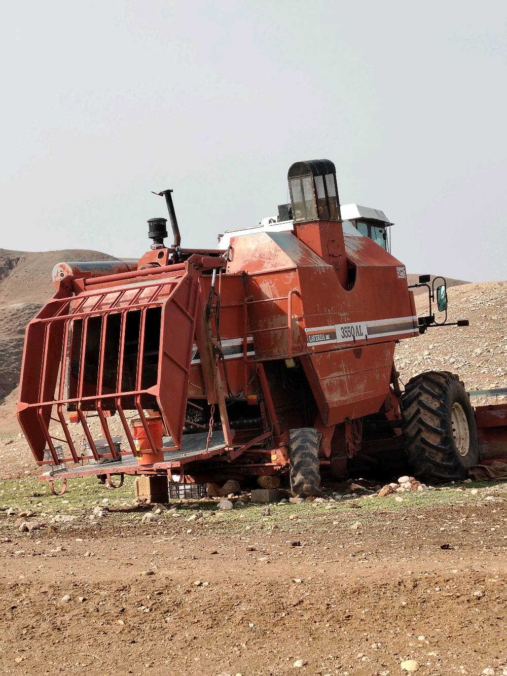 لاڤردا اوروپی مودیل١٩٩١سنوی اربعە تگرات جگ لل میلان جائز للحصاد
عنوان کرکوک لیلان
