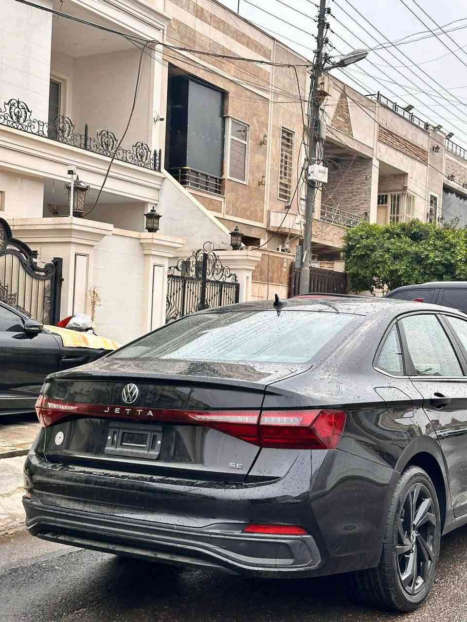 جیتا ٢٠٢٥ se 
یەک پارچەی بۆیاخە بێ ناوگرتن پانۆراما فولل 
بێ ئێرباگ  ١٢ هازار رۆیشتیە 

3VW7X7BU6SM032015
*********** أربيل, العراق
