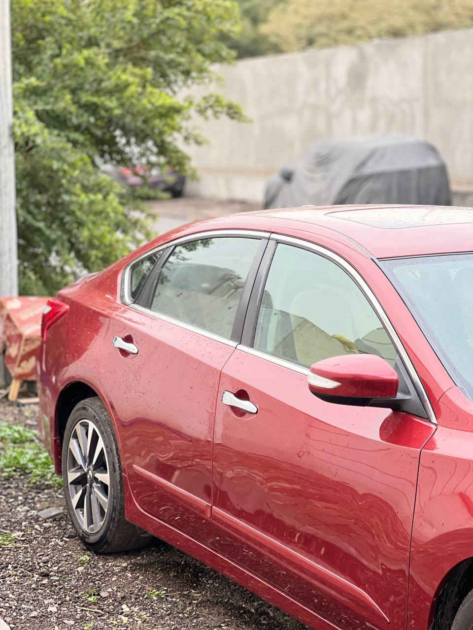 التيما موديل 2016 فئه SL
رقم بغداد شرط التحويل 

💎 ســعــر ✅ ::  الــرد تلقائي 📮

مواصفات فول 
داخل بيجي 
كشن السائق والبصفه كهربائي 
كشنات تدفئه الإماميات
فتحه سقف
رادرات امامي خلفي ويمين ويسار
الحادث جاملغ خلفي ايمن مصبوغ 
وباب السائق مشخوط بلعراق ونصبغ

مكان السيارة: كربلاء
رقم صـــاحب السيارة: *********** واتساب

لعرض سيارتك على الصفحة بنفس الطريقة راسلنا
