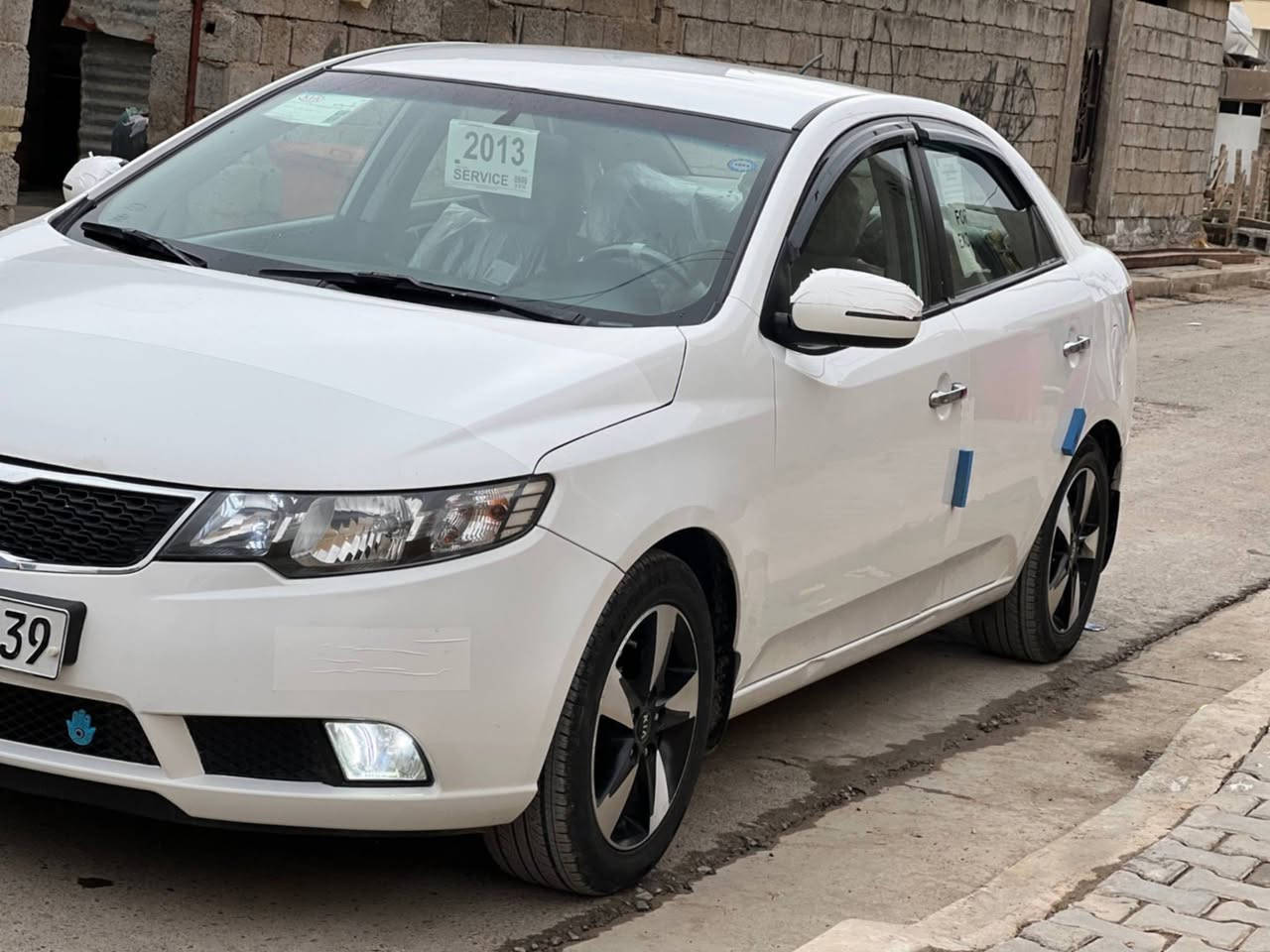 كيا سيراتو 2013 كير محرك مكفولات صدر جديد سنويه الى 29 السعر 110 وبيها مجال ***********
