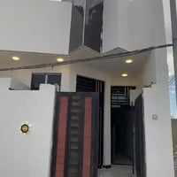 مشتمل • طابق واحد • السفحه الاولى