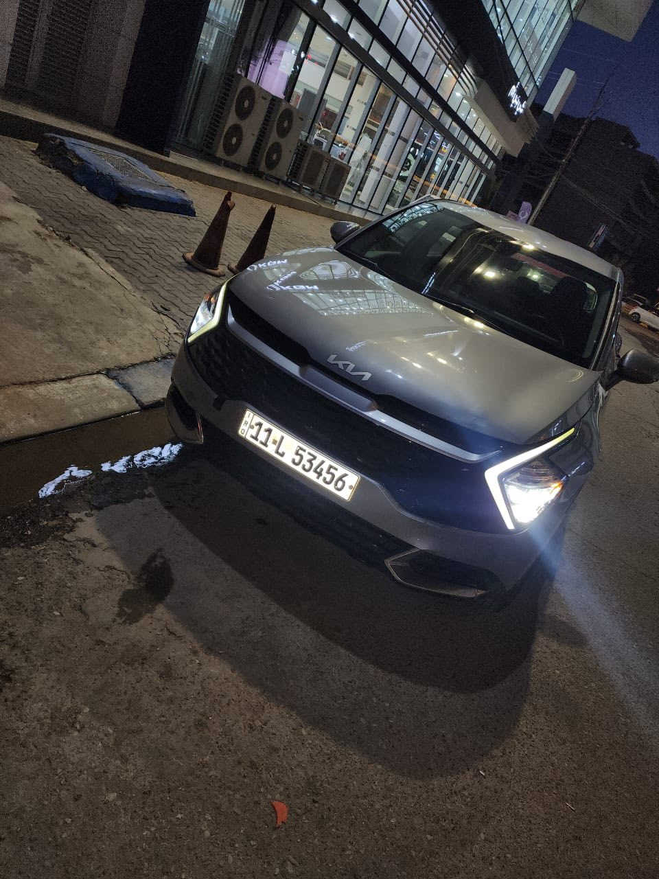 السلام عليك
سبورتج ٢٠٢٣ هايبرد
رقم بغداد 
وارد امريكي
ماشيه ٤٦ الف ميل
حادث خفيف   جاملغ بارد
باب صبغ
كشن كهرباء
كيجات الكترونيه متغيره
انضمه قياده
هاند بريك بصمه
تحديد مسار ذكي
مكان السيارة الكرادة
للاتصال علَ ***********
السعر 20 الف وبي مجال
