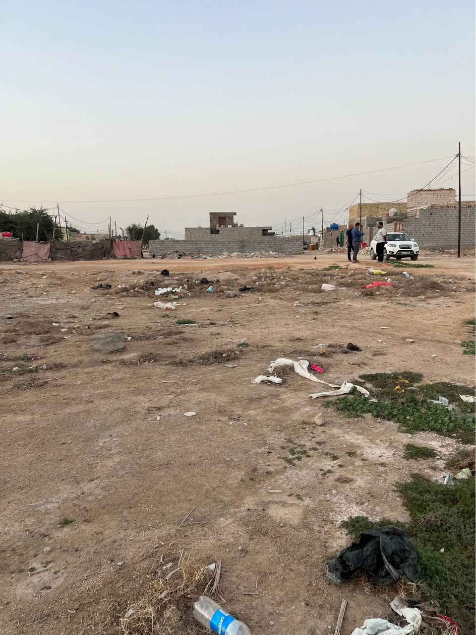 أرض زراعية مساحة 800 متر للبيع اقل بيع 100 متر السعر بلاش البلاش للاستفسار اتصل على الرقم الموجود *********** النجف, العراق
