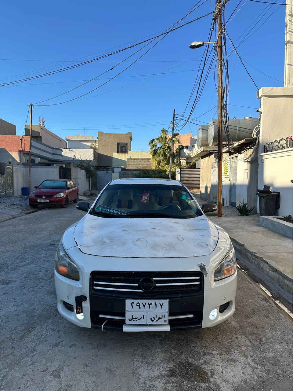 نيسان ماكسيما خليجي فول مواصفات 
موديل 2010
بصمه 
سقف سلايد 
تحديد سرعه 
كير اوتو سبورت عادي
كشن هيتر 
كشن كهربائي 
برده خلفي 
وبقيه المواصفات معروفه للمكسيما 
تبريد تدفئه شرط 
كير محرك شرط مامفتوح 
كهربائيات بشرط 
رقم وسنويه منتهي 
 بيها قطعه وحده باب سكن بخ 
بدون دواخل بدون ايرباك 
سعر 94وبي مجال 
رقم تلفون *********** كركوك, العراق
