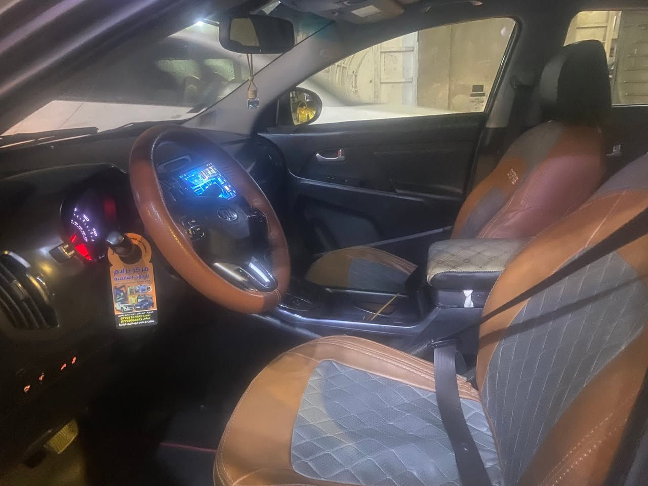 السياره للبيع اسبورتج موديل ٢٠١١ فول السياره بصمه بانوراما بغداد السعر ١١٠٠٠
***********
