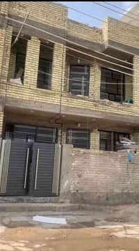 دار للبيع مساحه ٨٤ متر  واجهه ٧ والنزال ١٢  يحتوي الأول على صاله ومطبخ...