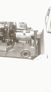 سلام عليكم مكينه خياطه مستخدمه نظافه فول ٢٠٠ وبيهه مجال اتصال على الرقم ***********
