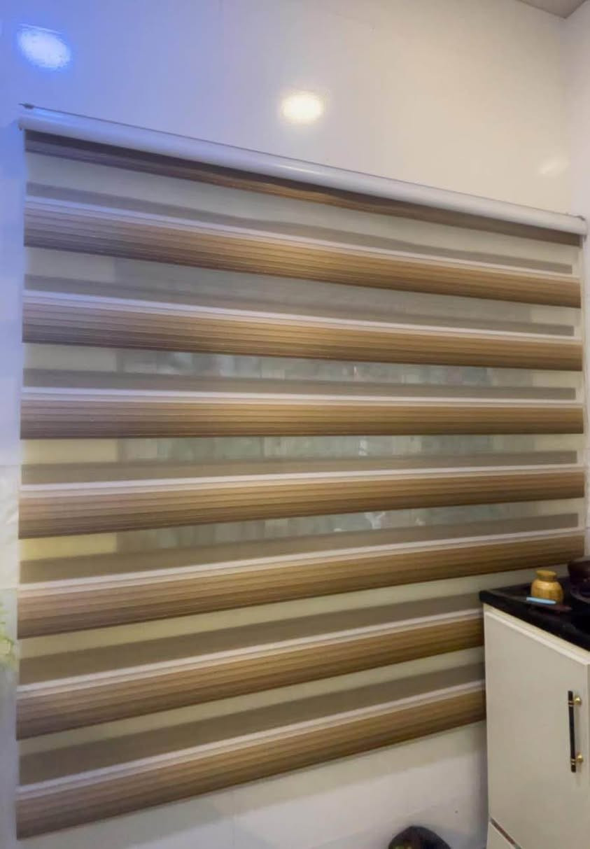 للبيع جدد. الورده ب 10 والبرده ماخذتها ب 25قياس مترتين بمترتين مكان الجزيره البصرة, العراق


**إذا كنت صاحب هذا الإعلان وتريد حذفه لأي سبب، رجاءا أرسل رسالة إلى الدعم الفني**