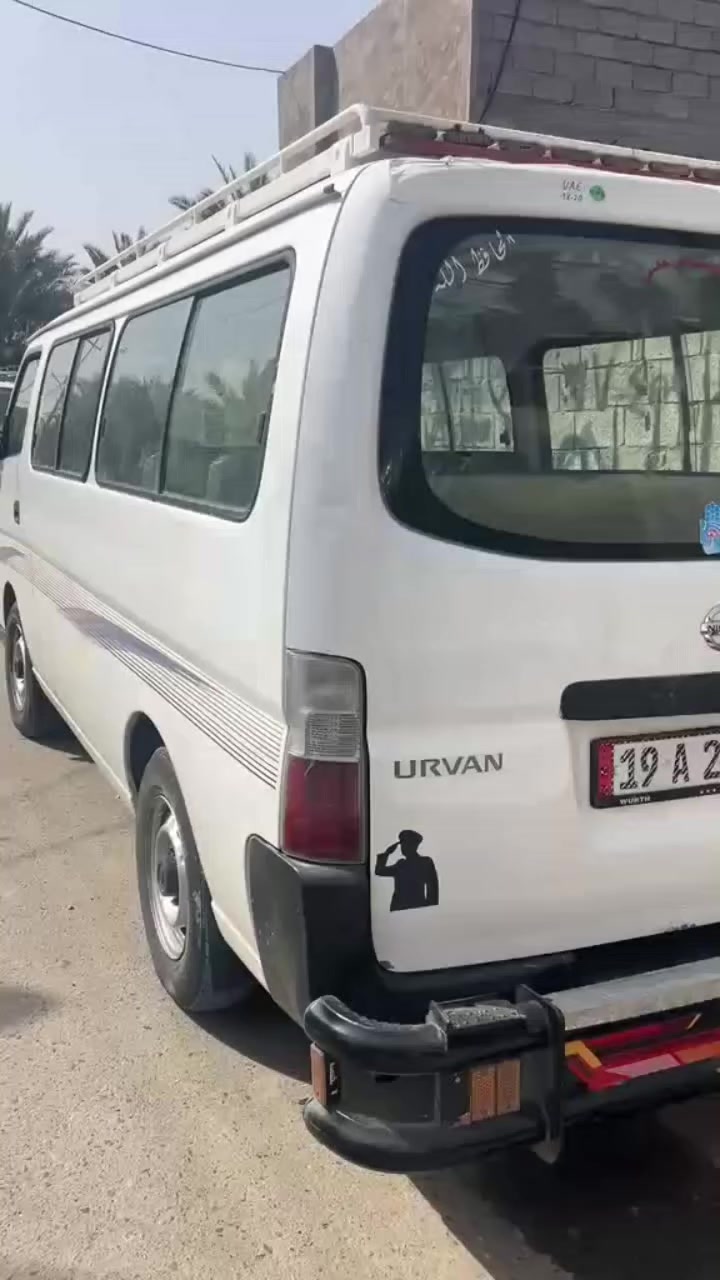 نيسان 2013سياره رقم نكليزي تحويل ثاني يوم جاهزه من كلشي نضيفه خير من الله السعر 140وبيهه مجال الطيبين الشراي الاتصال ***********بغداد معامل الحسينيه
