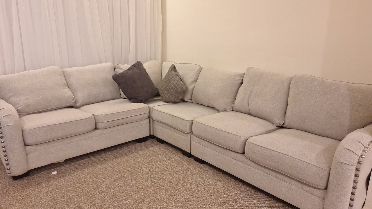 بمليون و١٥٠
٧ مقاعد متحركة
الليبل بالصور
المكان المسيب


**إذا كنت صاحب هذا الإعلان وتريد حذفه لأي سبب، رجاءا أرسل رسالة إلى الدعم الفني**