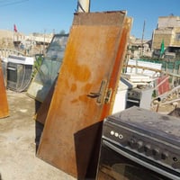 للبيع بيبان خشب ثقيل عدد ٥ ابواب سعر شلع ب ٢٠٠ ستفسار ٠٧٧٢٢١٣٣٢٤٩