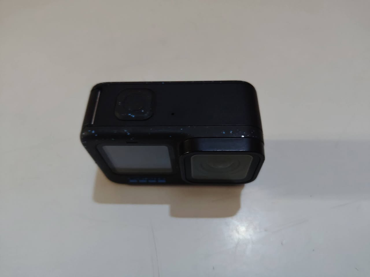 كامره گوبرو 12 للبيع النضافه 98 بل ميه شغال مابي اي مشكله ويا 4 بطاريات وشاحن ثلاثي ورام 256 گيگه السعر  375 الف وتوصيل مجاني الرقم ***********
