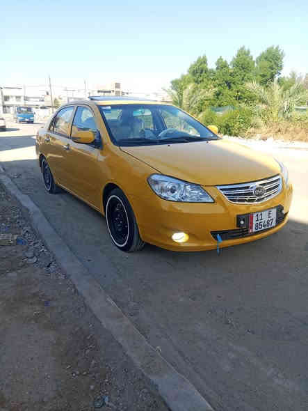 السلام عليكم
بيوايدي 13جي3
معروفه موصفاته ميحتاج اذكرهن
سياره خير من الله جاهزه انكر سلف وتكول عل الله
كير مكينه جددد شادهن بعدهن داخل الضمان
السياره ميعوده الجماليه بدون ضربه بيه بس طخه بخشم البنيد
المكان بغداد الغزاليه
السعر 60وبيه مجال شي بصيط
***********
