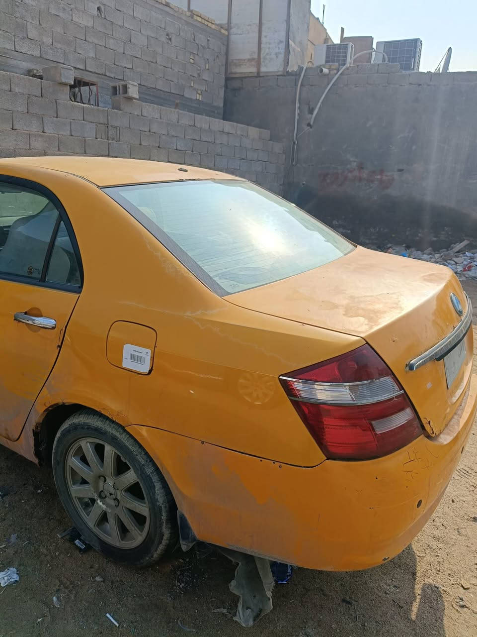 جيلي موبل موديل 2012 تكسي رقم صدامي محرك كورلا كير ومحرك خير من الله البدي مكفول من الضربه بيه خياسات سنويه منتهيه المطلوب 30 وبيهه مجال بسيط العنوان البصره كرمه علي الماجديه رقم الهاتف ***********
