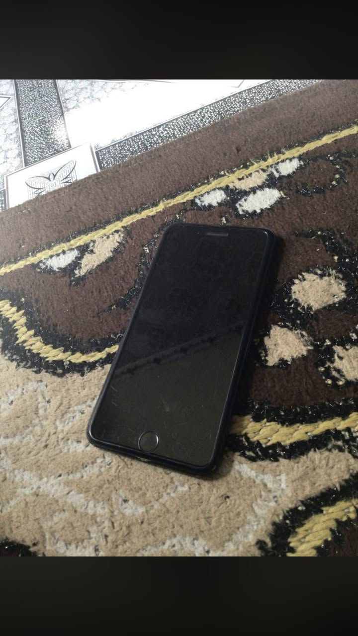 سلام عليكم ايفون ٧ بلاص للبيع 
ذاكرة ١٢٨
بطاريه ٨٨ 
جهاز نضيف امانة الله كلشي مابي لا يصرف ولا شي شحنه زين ويكفي وقت طويل وسماعاته كامراته جهاز مكفول عام كلشي مابي ابدا
مكاني مدينه الصدر 
شعندك مراوس نزل 
سعره ١٠٠ قفل


**إذا كنت صاحب هذا الإعلان وتريد حذفه لأي سبب، رجاءا أرسل رسالة إلى الدعم الفني**