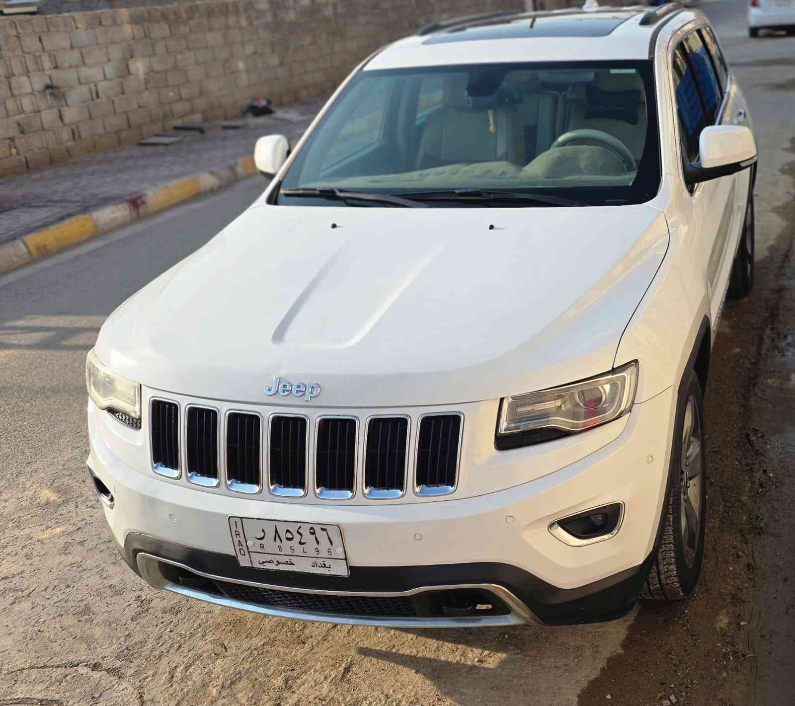 للبيع – جيب 2015 خليجي ليمتد فول مواصفات
السيارة نظيفة جداً واستعمال خفيف،
بيها صبغ بسيط بالبنيد فقط.

🔹 المواصفات:

 • فتحة سقف بانوراما
 • 4 أنظمة قيادة
 • دفع رباعي
 • كشنات جلد
 • كشنات كهرباء
 • بصمة أبواب
 • تشغيل بدون مفتاح
 • شاشة كبيرة
 • مواصفات فل (واحد على واحد)
     .دمام خلفي   سماعات 

🔹 الحالة:
الميكانيك ممتاز، السيارة جاهزة للاستخدام بدون أي صرف.
السعر ٢١٥.   السياره بسمي تحويل مباشر  مكاني واسط الكوت 
للاستفسار ***********
