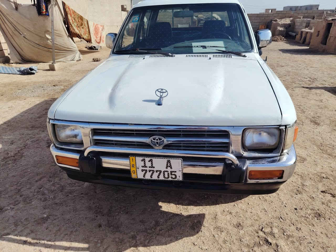 للبيع تيوتا بيكاب ٩٢ دبل رقم بغداد دولي سنويه ل٢٩ بسمي ٧٣ وبيها مجال المكان كركوك الحويجه ***********
