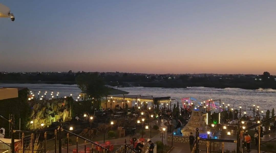 سلام عليكم ورحمة الله وبركاتة  المقاعد الأخيرة سارعو بل حجز 🔥🔥
سوف ينطلق كروبنا الجمعة على الموصل. فقط يوم واحد البرنامج 
1حديقة الشعب🎄 /
2 كازينو ال سلطان🏞️🎍
3 حديقة حيونات🐅 / 
4 مدينة العاب 🎡🎠/ 
5 فاملي مول🏢/ 
6 كورنيش/🌅 
7 مطعم🏬/ 
8 الغابات🎄/
كل هاذة سعر النفر (💥10الاف💥) 
للحجز مراسلة على ال وتساب  او الخاص
هذا الرقم (***********) 
 
شركة كولدن للسياحة والسفر 🔥
