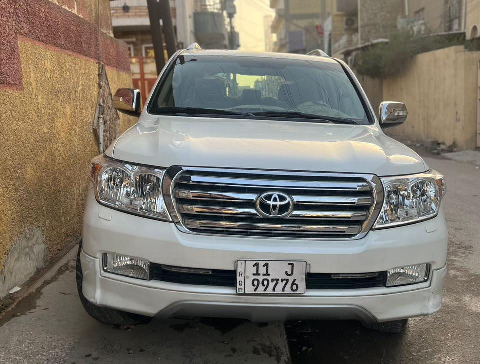 السلام عليكم جكسارة ستينيه موديل احد عشر جديده مكفوله ماشيه حقيقي اثنان واربعون لم تمتلك من كثير فقط من شخص شركه وبعده انا رقم بغداد مشروع وطني باسمي اشتريتها ماشيه اثنان واربعون  وللان اثنان واربعون وكسر سالمه والحمد لله من الصبغ والبارد  طخم تاير جيد كل شيء بلادي على الفحص  اللي يرغب يتصل على الرقم 
***********
