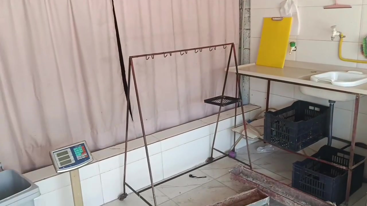 دوكاني مريشك كامل 650 هةزار مةجاليكي كةم لة دةربةنيخان
***********  ***********
