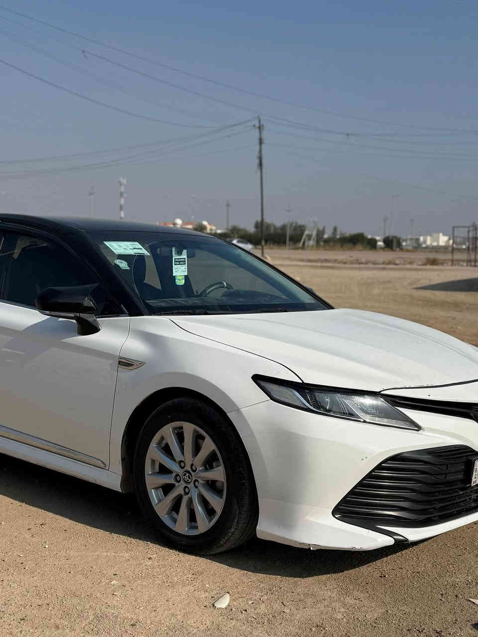 بسم الله الرحمن الرحيم
تويوتا كامري ياباني اصلي 
الموديل 2019
وارد خليجي  ساز اصل 
كفاله عامه من الصبغ 
سعه المحرك 2500

مواصفات السياره LE
زنون 
شاشه كبيره 
حساسات خلفيه 
هاند بريك دكمه 
قطعتين تبريد 
ويل كب 
اشاير بل مري 
مانع انزلاق 
تحكمات سترين 
كروس سرعه 
وباقي المواصفات المعروفه 

السعر 19,000$
يعني 190 ورقه بيه مجال
 
العنوان الانبار
الاستفسار ***********
واتساب ***********
