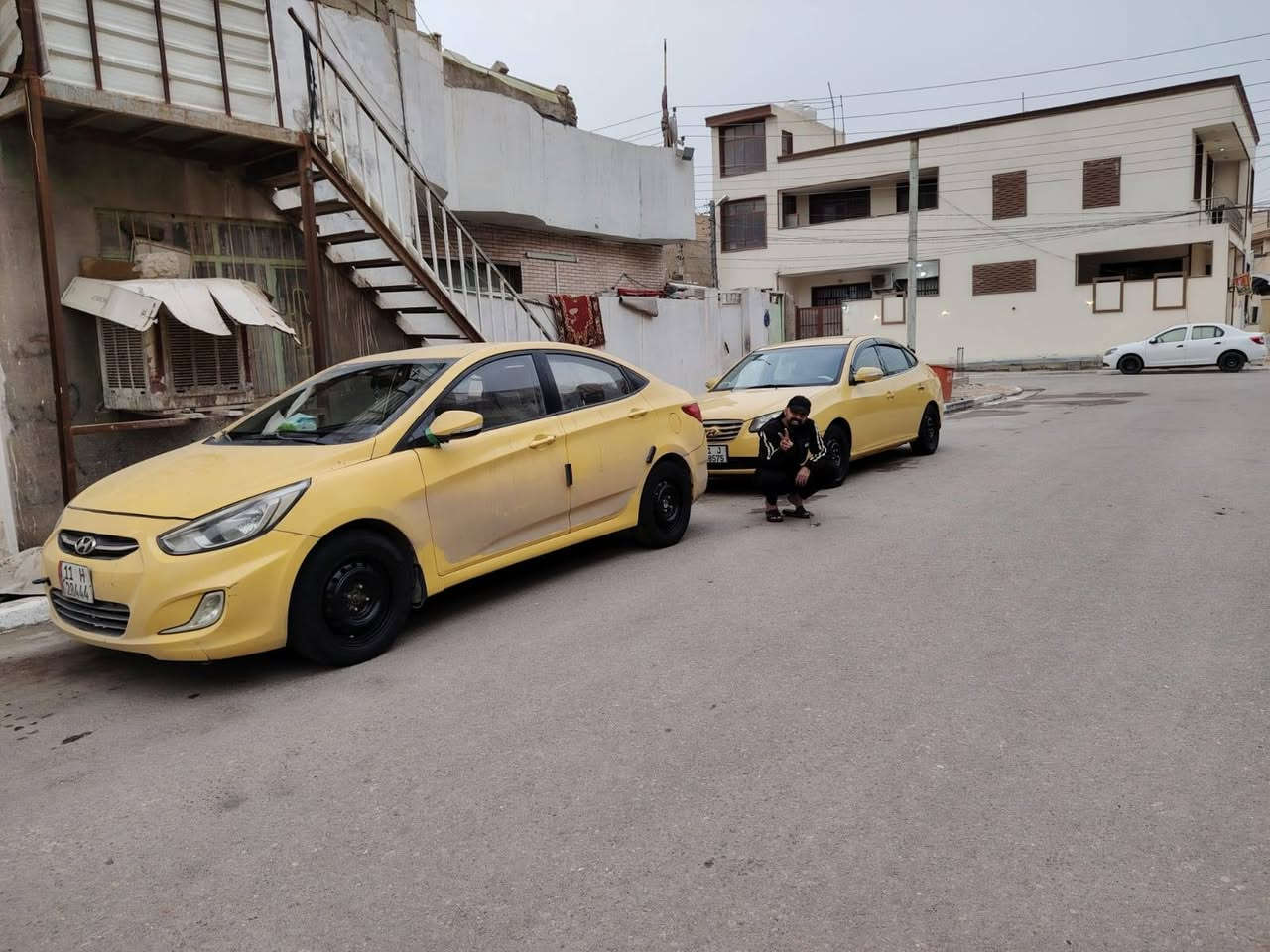 سلام عليكم اكسند هونداي 2016 خليجي بيها قطعة وحدة محرك دوش ما مفتوح سيارة حلوة ونضيفة نص فول تحكم استيرن اشارة بالمري السعر 84 بيها مجال بسيط مكان كربلاء حي العامل ***********
