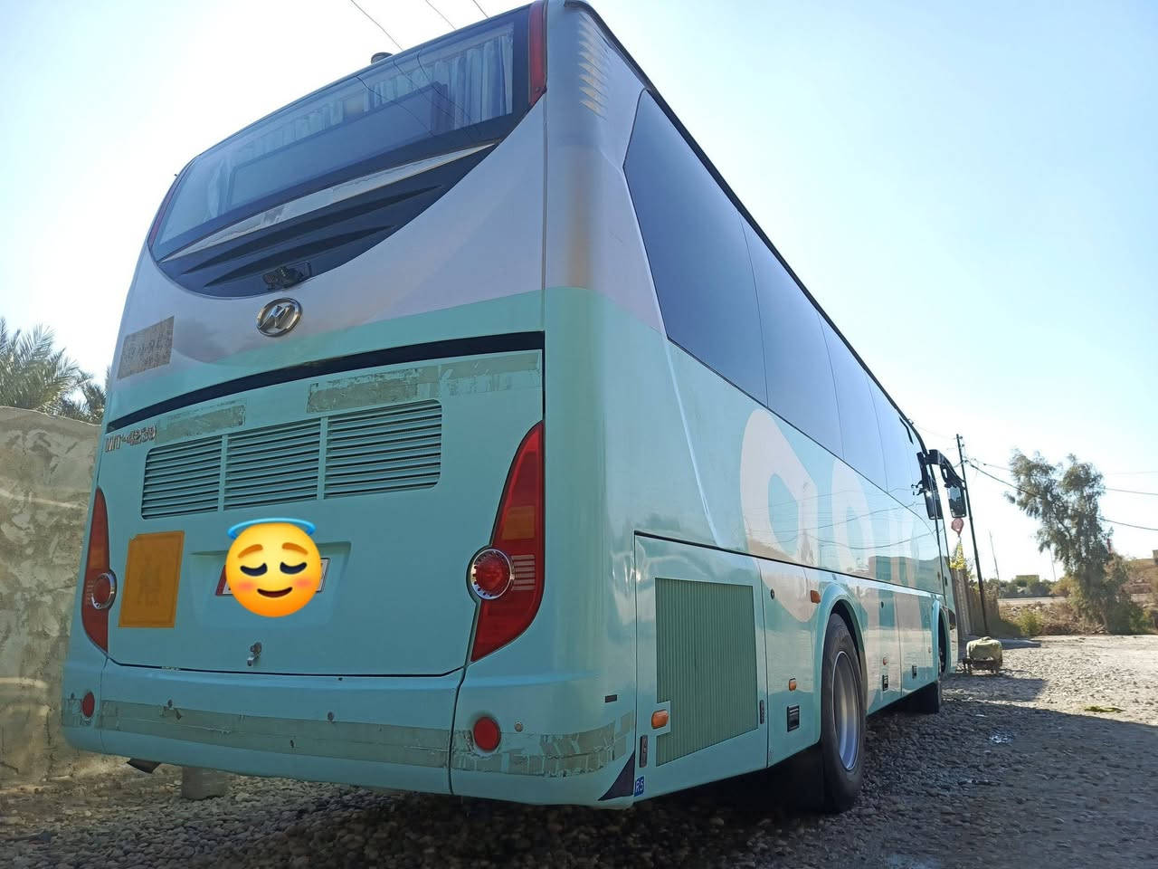 السلام عليكم سياره هايكر 37نفر سياره كامله ع اخر حبايه كشن هوى كشن مساعد اربع وياله صدر قوايش تخم تاير هورن هوى تبريد ثلج سياره مال جناي رقم صاحب سياره 
***********مكاني بابل القاسم السعر 250وبيه مجال
