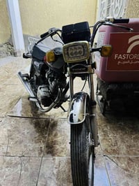 مكلف بالنشر دراجة ايرانية 4 كير ،   نظيفة جدا  بدون أوراق مكفولة من ال...