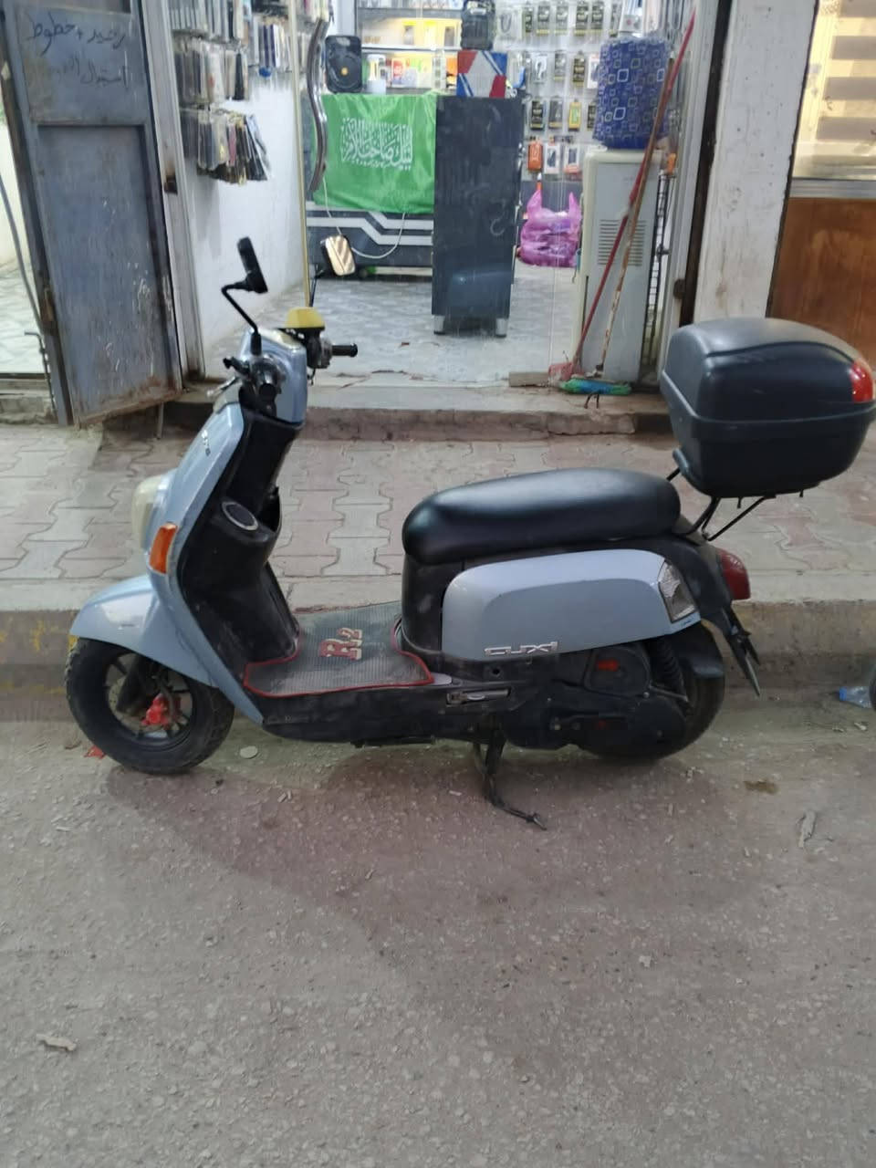 دراجه بوليسيه للبيع موديل 2008 كابريتر محرك مكفول غير مفتوح نظافه 95 بالميه السعر 650 وبي شويه مجال حگ الجيه للاستفسار الاتصال على الرقم 
***********
***********
المكان سدة الهنديه شارع الموبايلات
