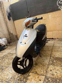 ساسوكي رياضي جديده ما مفتوحه مكينه ناعمه وشلعه ومعدل٦٠ سعر٣٥٠ وبيه مجا...