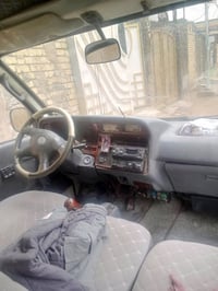 جنبي 2009 للبيع كهربائيات كلها شغاله كير نظيف محرك بيه تبخير واكسل بيه...