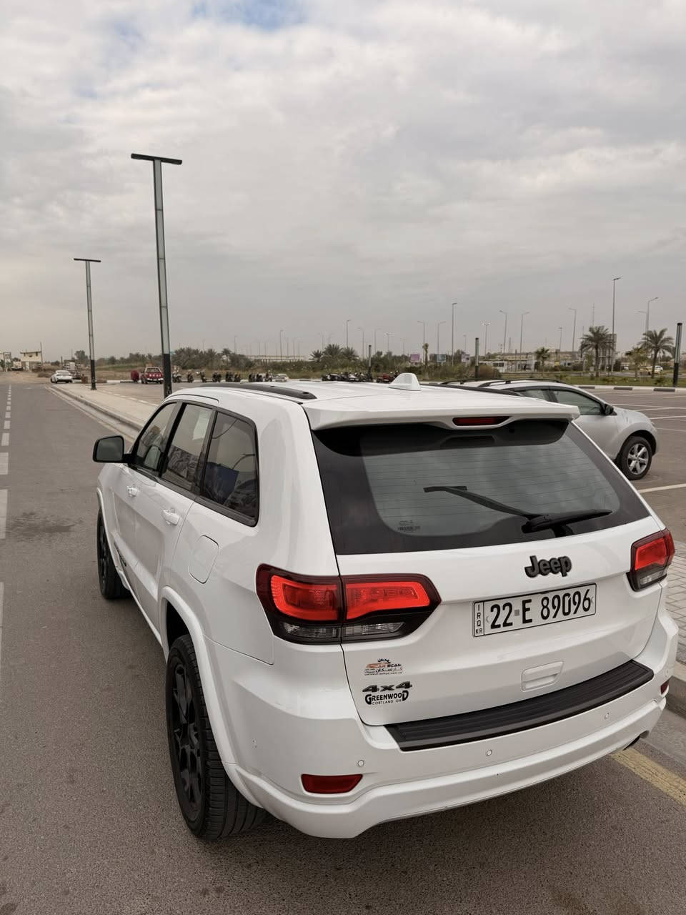 2021 JEEP GRAND CHEROKEE, LIMITED
جيب كراند شيروكي لمتدد بلاك توب فول مواصفات 1/1 أمريكي  
‎محرك 3600
‎بصمه 
‎كشنات جلد تدفئه 
‎حساس امامي خلفي
‎رادار خلفي 
‎رادار جانبي
‎ميموري كشن 
‎2 كرسي كهرباء 
‎2 قطعه تبريد
‎باب خلفي كهرباء
‎ويل اسود S
‎مري شفط
‎شاشه جبيره 
‎سياره نضيفه جدا ماشيه 80 ميل
‎ملاحظه السياره ( ايرباك برده فقط )  جاملغ تبديل ( اصلي ) وربع باب السائق فقط والباقي كله مكفول تريد تحويل اني 
حاضر وكاله اني حاضر سلامي لكم جميعا غير متواجد فيس 

 ***********
