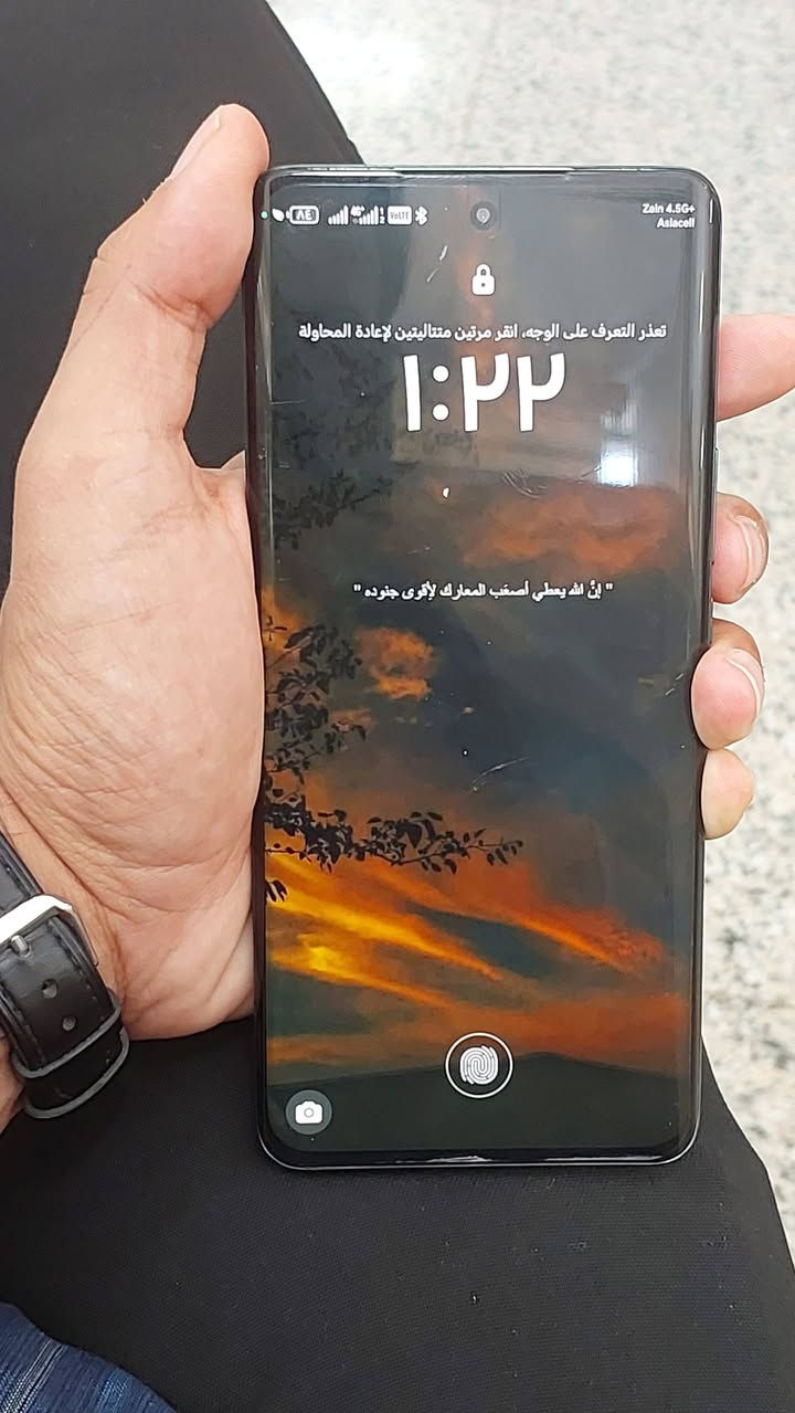 هونر x9b5G
ذاكره 256 داخليه 12
 للبيع او مراوس بجهاز ثاني 
نظافه 90%


**إذا كنت صاحب هذا الإعلان وتريد حذفه لأي سبب، رجاءا أرسل رسالة إلى الدعم الفني**