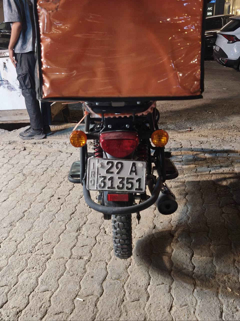السلام عليكم،
دراجة دايوان كلاسك موديل 2023. 
محرك 150cc اللون ازرق سمائي. 
ماشية 7670K 
رقم واسط مشروع وطني، تحويل ثاني يوم 
دراجة اي نقص ما بيها. مكاني بغداد مدينة الصدر. السعر خاص. ***********
