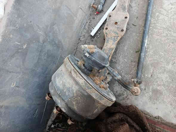 بوري مان صقر اصلي وقفل قمارة خلفي عنوان بغداد جرف نداف محل قيصر تصال ***********
