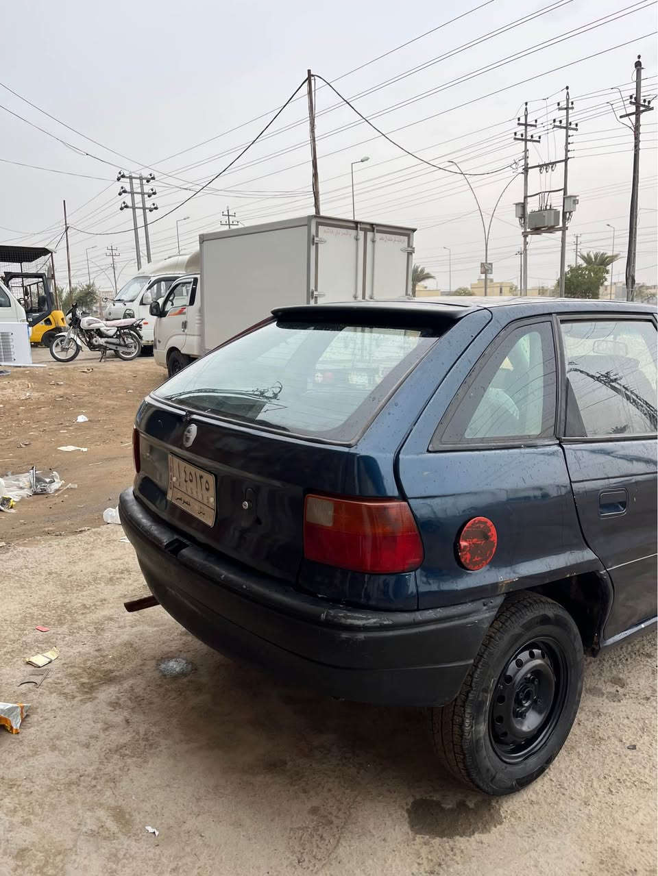 سلام عليكم اوبل استرا 
سياره نضيفه مصبوغه احزام جماليه 
ماعوزها كلشي مضخم صوت دمام 
شاشه كاربلي غرفة جديد من الدشبول للصندوك 
عوزها دبلات اربعه بس سعرها ٢٥ وبيها مجال بسيط مكانها كربلاء 
*********** كربلاء, العراق
