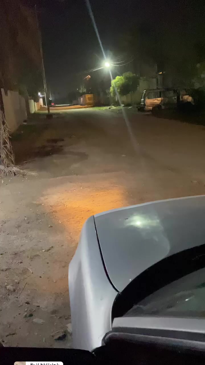 السلام عليكم شباب لل فائده اي واحد عنده لايت ضعيف او مازدات تعبانه اكدر اسويلك لايت درجه اولى شرط مثل لايت الجكسارة و اسعار مناسبه  و اي شي تحتاجون هاذا رقمي *********** كل انواع السيارات القديمه و الحديثه
