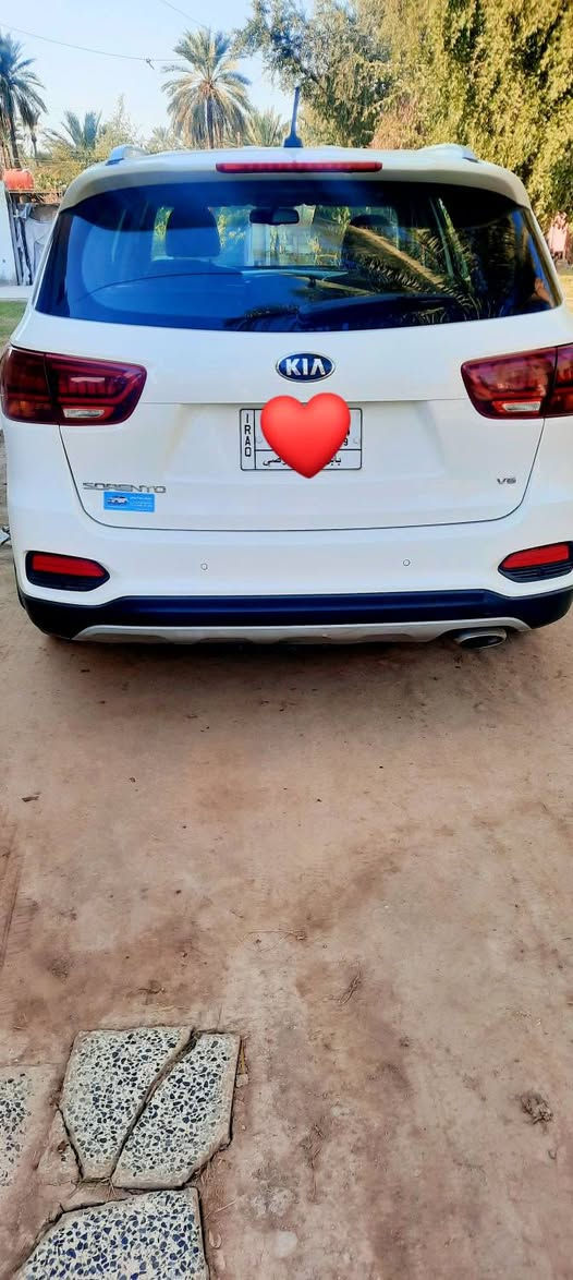 السلام عليكم سورنتو  مديل ٢٠١٩ مكفوله من صبغ او تبديل بس اثر  رصعات  او موضح عندك بل سونار كشنات أماميه كهربائيه  جنطه شفط مري شفط مكينه مكفوله ٦ سلندر  تخم تايرات جديد صدر مكفول  رقم السياره بابل السعر ٢٥٠ او بيها مجال حك الجيه  رقم الهاتف *********** او ***********  او الشراي يتصل و يدلل
