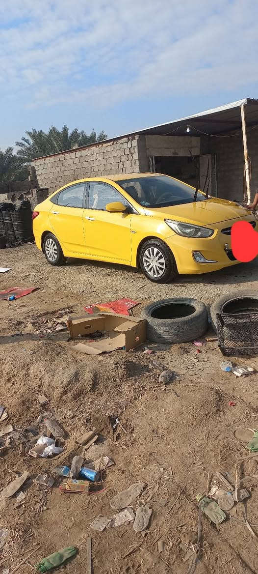 السلام عليكم اكسنت ١٤ خليجي مكفوله من الضربه محرك ١٦٠٠ تحكم ستيرن كامره خلفيه شاشه حجم كبير رقم كربلاء تحويل ثاني يوم سيارح استخدام شخصي  مال بيت فقط  السعر ٩٥ ورقه.  *********** مكاني الحله ورديه خارج تتفئه تبريد  ثلج دواخل لون بيجي
