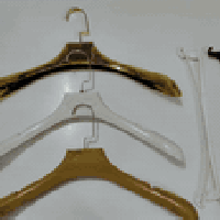 ايضا يتوفر سجج واذرع ملابس ورفوف خشبية فول نظافة للاستفسار المراسلة عل...