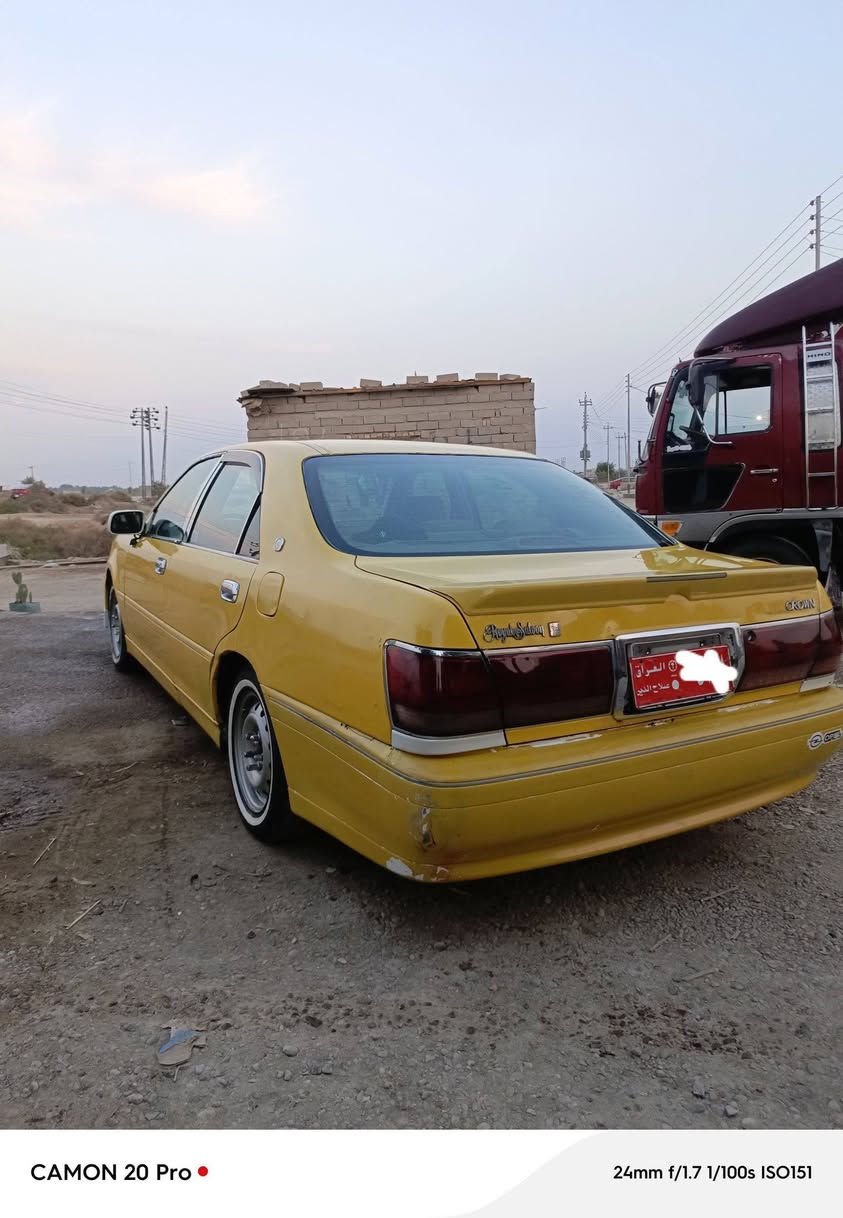 ملكه صفره اصولي صدامي وكاله من راعيه سياره حلوه اربع دكم لايتات زنون نضام ترحيب  سماعات بلوتوث دمام شاشه عرض تاب تخم تاير دواخل حلوه حداديه جديده شاشتين تاب عرض دمام تحكم مرايات كشنات اربعه كهربائي مكينه وكير ديفور الجبير جام اوتو سياره حلوه وكاعده ترايك 180برده خلفيه مكاني ناصريه سوق الشيوخ السعر 40وبيه مجال قليل كلش ***********
