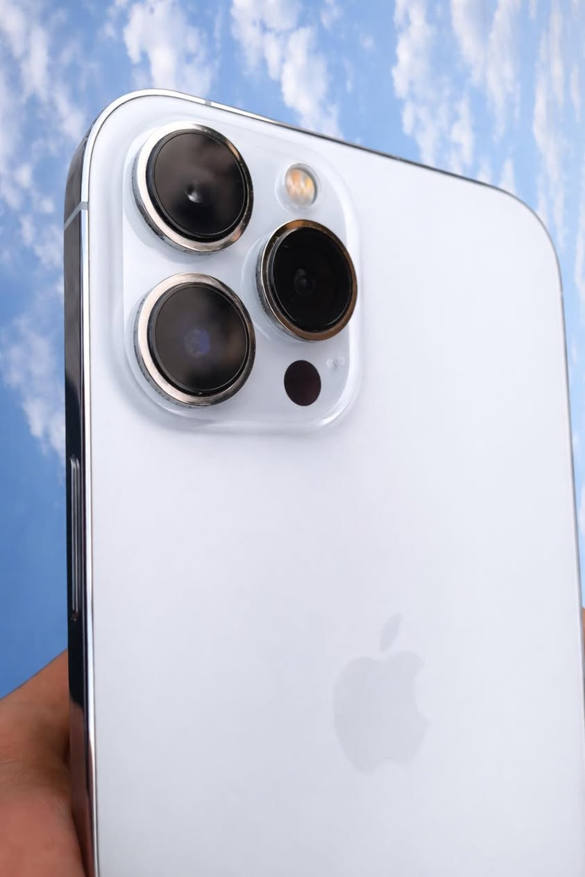 سلام عليكم.أيفون 13برو ماكس .ذ512ب88 الجهاز نضافته 100‎%‎مداخل صيانه بلادي مال جناي .السعر750وبي مجال


**إذا كنت صاحب هذا الإعلان وتريد حذفه لأي سبب، رجاءا أرسل رسالة إلى الدعم الفني**