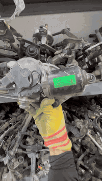 السلام عليكم اذراع ماسحات جمله العدد 100
ع 25الواحد مالت سيارات كوريه انترا اوبتيمه سيراتو اكسنت سنتافيه سورنتو مكان ناصريه ***********
