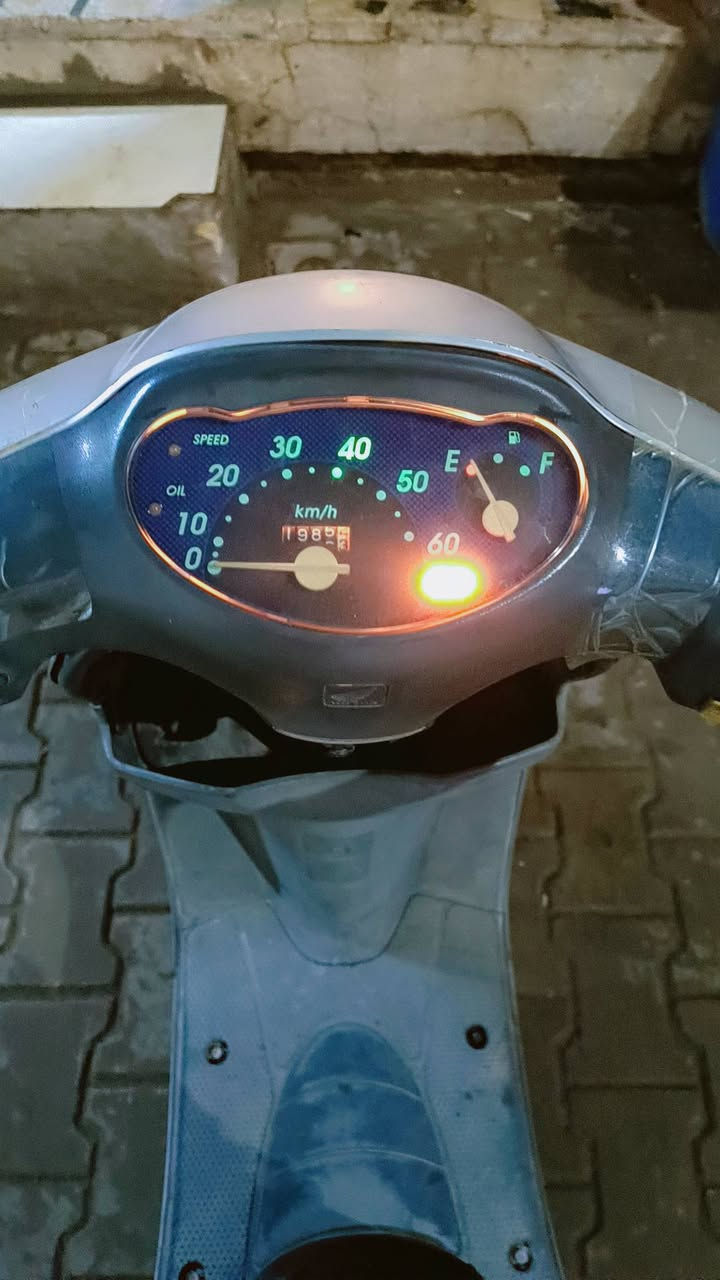 سلام عليكم دراجة يماهة ياباني دراجة أصولية دراجة حلوة اوراق كاملة ٦ورقات مالاتهة كهربائياتهة كلهة شغالة ديشبول كلو مرت كيج مال بانزين شغال اشاير اكلوب بك لايت شغال ويا البريك دراجة حلوة ما متعوبة السعر 150ببهة مجال أو مراوس اشعدك نزل مكاني بغداد حي اور  موجود خاص


**إذا كنت صاحب هذا الإعلان وتريد حذفه لأي سبب، رجاءا أرسل رسالة إلى الدعم الفني**