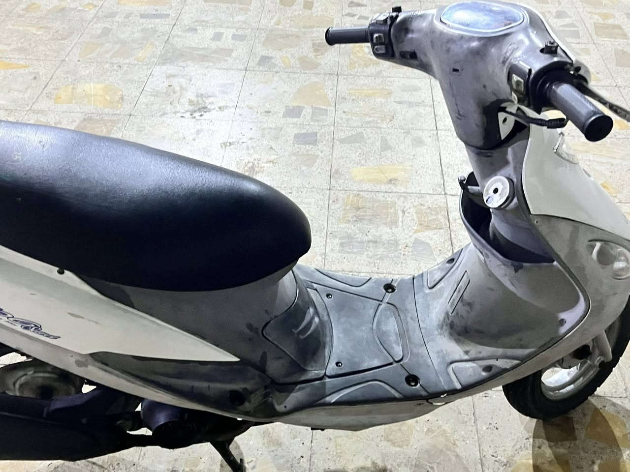 السلام عليكم ،ماكس قجمه للبيع دراجه بلاديه صار سبوع طلعت من الرمبه ومامفتوحه وناعمه خير من الله شرط الفحص رايدها850 مكاني بصره حيانيه *********** متوفر واتساب فقط شراي يتصل وبخدمته
