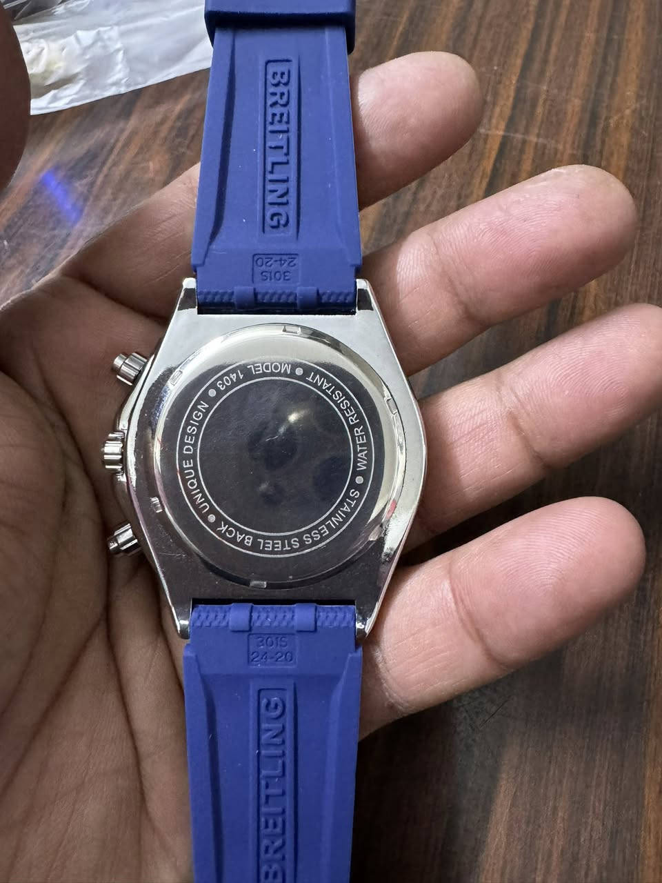 برتنلنك كوارتز رنك دوار سناتر شغاله كونغراف ستوب وج


**إذا كنت صاحب هذا الإعلان وتريد حذفه لأي سبب، رجاءا أرسل رسالة إلى الدعم الفني**