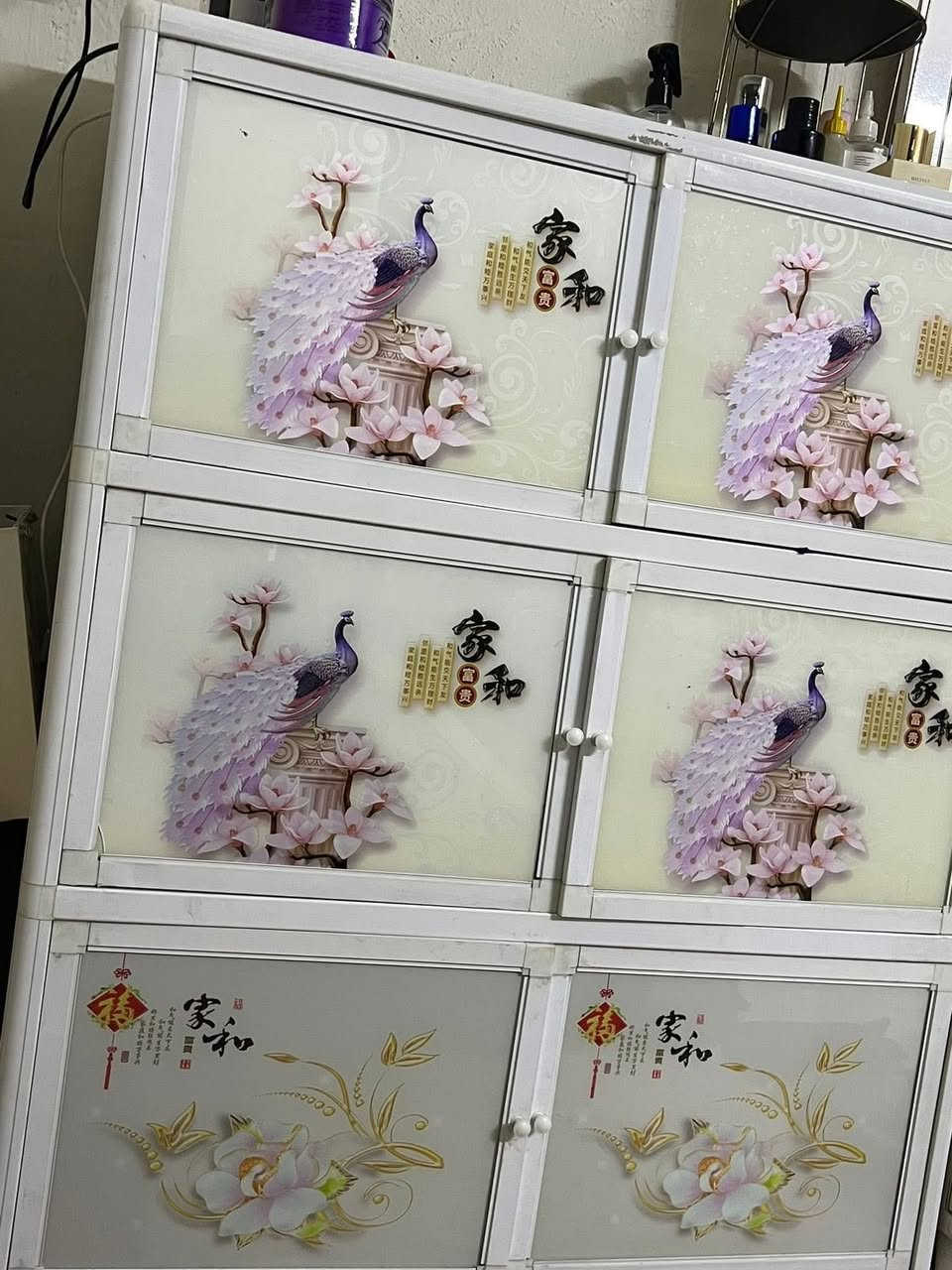 كومدي 
الألمنيوم للبيع ب٤٠ وبي مجال


**إذا كنت صاحب هذا الإعلان وتريد حذفه لأي سبب، رجاءا أرسل رسالة إلى الدعم الفني**