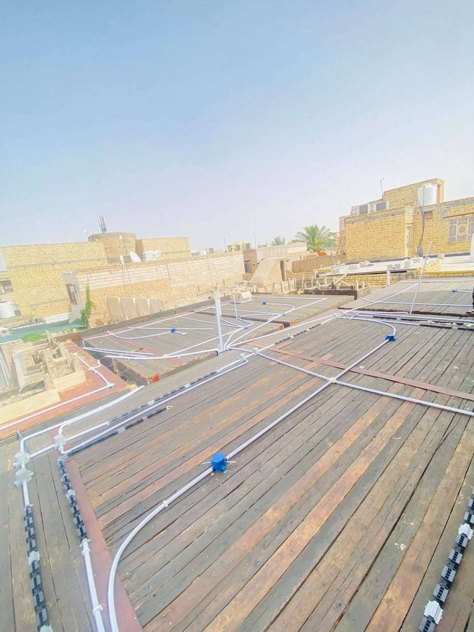 بســم اللــه الـرحمــن الـرحيــم. 

تــم ...... نشر حصيره 100m

كــادر علاء الكهــربائــي متخصـص فــي كافـه ألتاسيسات. 

يحتــوي علـى.......... 

#منظومه كامرات مراقبه . 
#منظومه انترنيت. 
#منظومه مجمع ستلايت. 
#منظومه الايرث. 
#منظومه الفوتسيل اللاناره الخارجيه. 
##منظومه الحريق. 
# منظومه السماعات الداخليه.
#منظومه درج ابيانو.
#بروفتيل
ناصريه حي الشهداء 
اخــوكم علاء الكهربائــي للستفسار.... ***********
